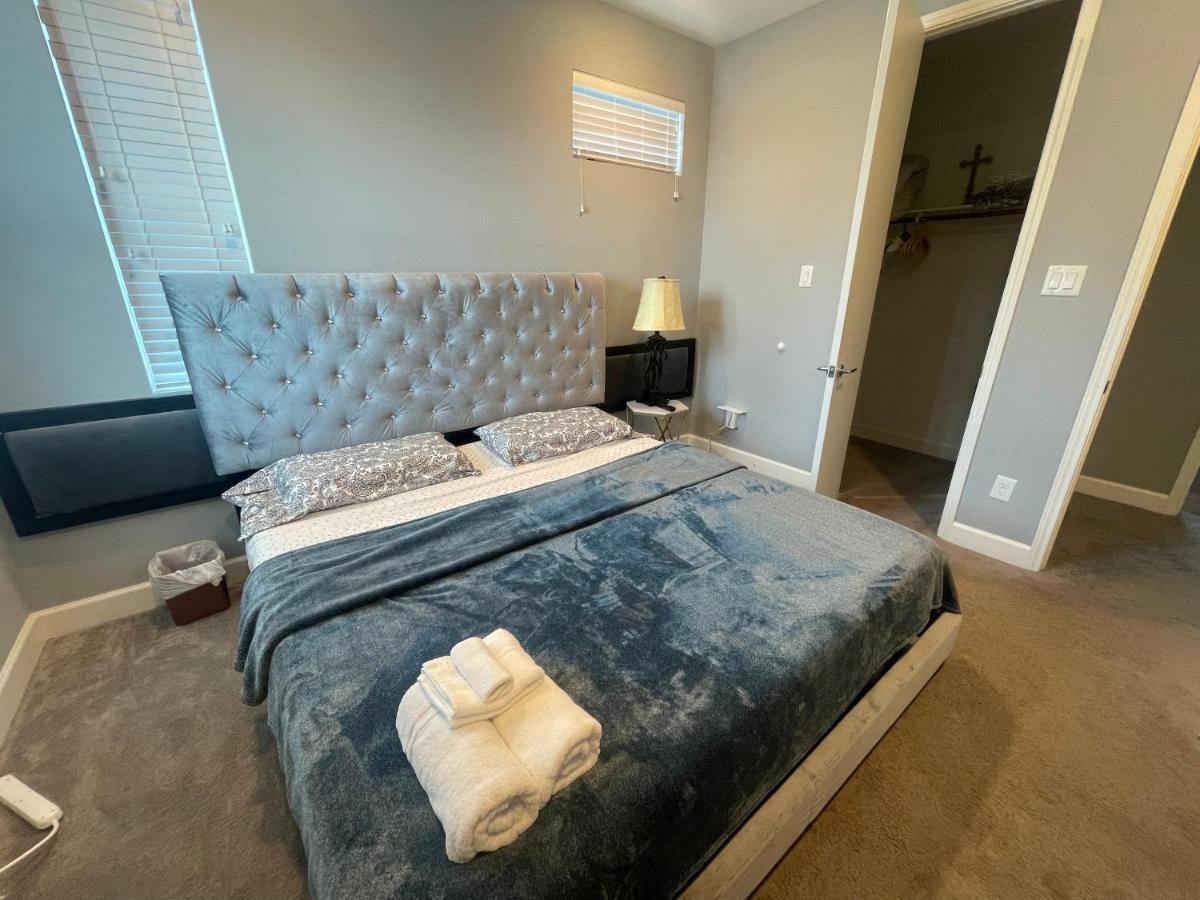 Villa N-E-G Skai Midtown Of Houston Exterior foto