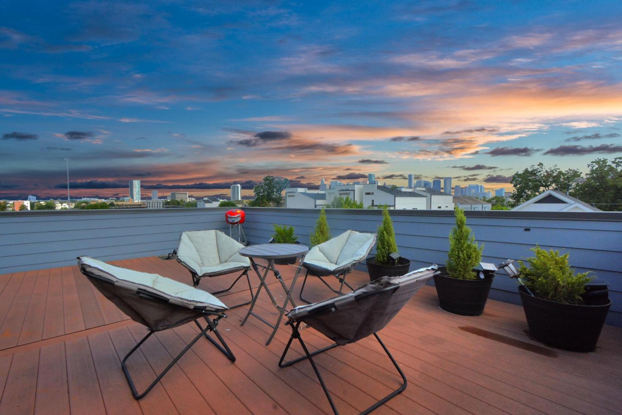 Villa N-E-G Skai Midtown Of Houston Exterior foto